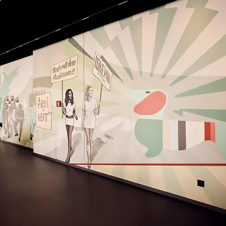 Schwabinger Wahrheit By Geisel Monaco di Baviera