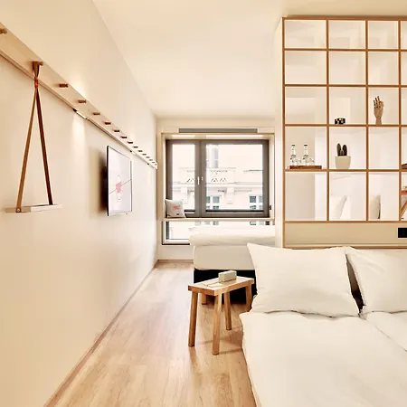 Schwabinger Wahrheit By Geisel Monaco di Baviera