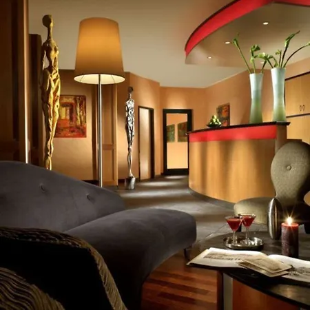 Schwabinger Wahrheit By Geisel Hotel