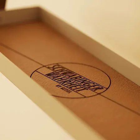 Schwabinger Wahrheit By Geisel 4*