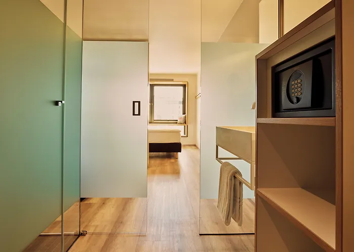 Schwabinger Wahrheit By Geisel Hotel